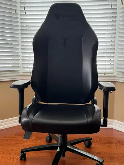 Secretlab Titan Evo 2022 Series, View more