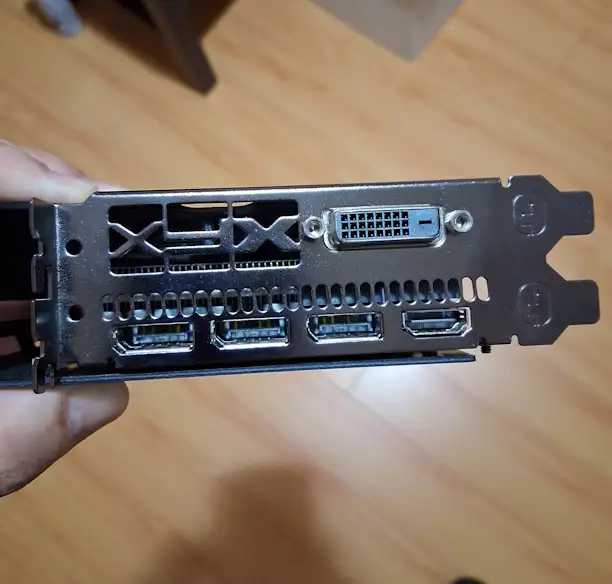 XFX Radeon RX 580 8GB Graphics Card in System Components in Mississauga / Peel Region - Image 5
