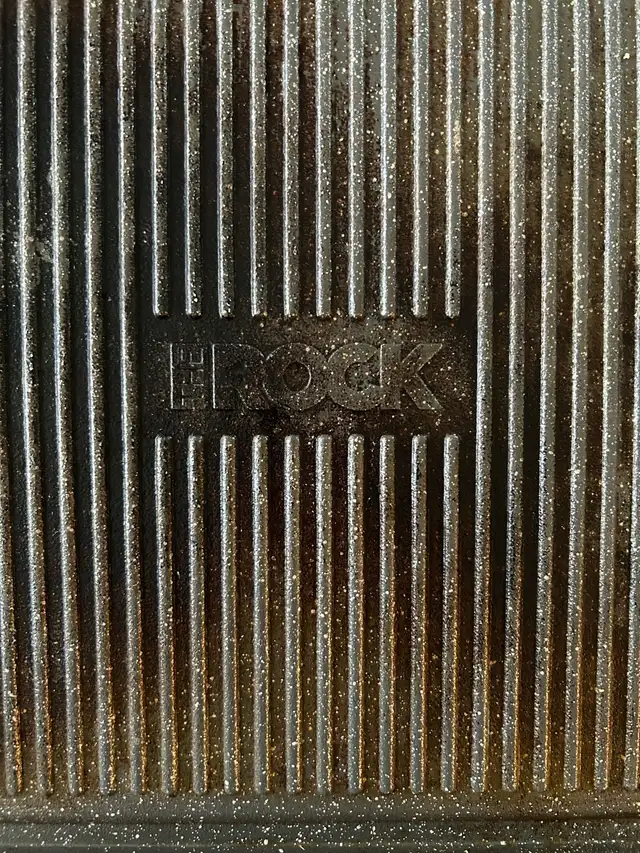 Rock Flat Top Griddle Pan64840237586306120