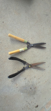 Various Hedge Shears