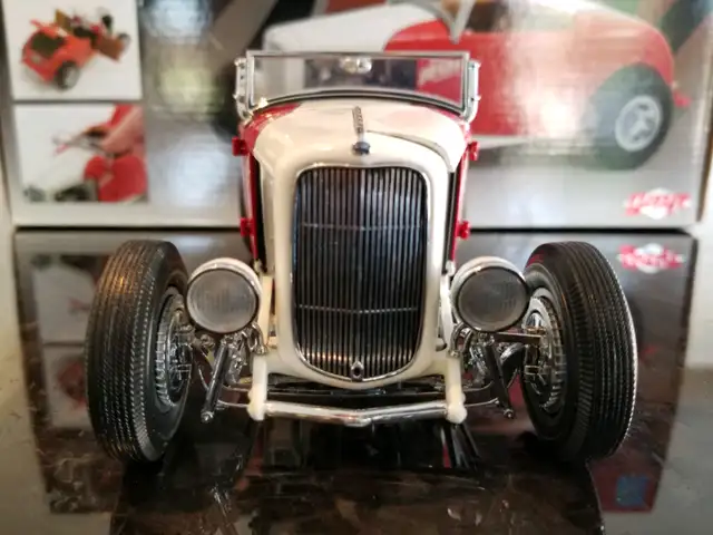 1:18 Diecast GMP 1932 Ford Roadster Vintage Deuce So-Cal Red