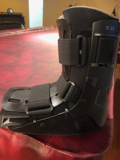 Excellent condition Air Walker Cast with instructions, all accessories. Black as shown in photos. LD...