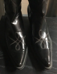 Leather Franco Sarto burgundy boots size 10M