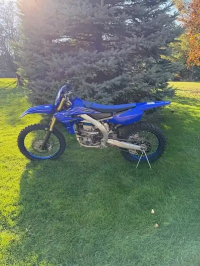 Looking for a serious motocross machine? Up for grabs is my 2020 Yamaha YZ450F, a bike built for rid...
