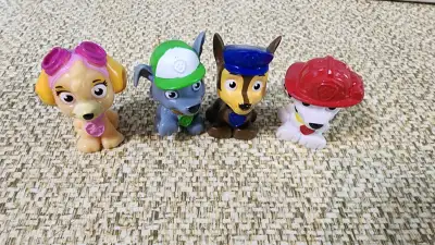 Embark on exciting adventures with this lot of 4 Paw Patrol mini figures, featuring fan-favourites C...
