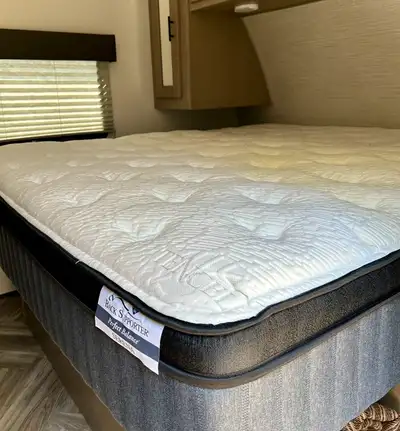 RV King Mattress, 72” x 79 1/2”. Used 4-6 times. Excellent condition, always had mattress protector...