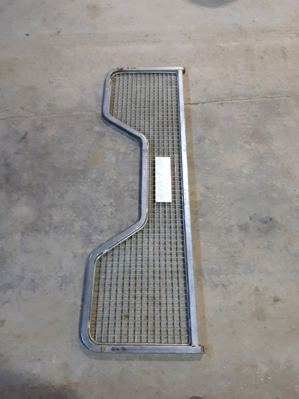 Ayr Flo fifth Wheel tailgate 60 obo RV & Camper Parts & Accessories