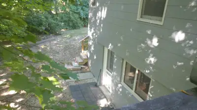 1 bedroom walkout Vaughan
