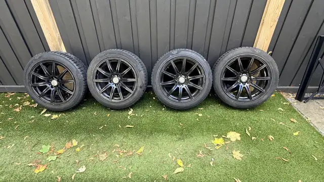 Winter Tires/Alloy Rims 215/55 R 18 99H in Tires & Rims in City of Toronto - Image 2