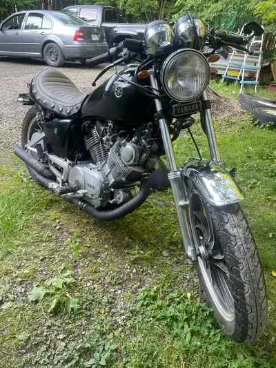 81 virago fresh inspection loads of new parts custom seat, exhaust, jets and a few other small thing...