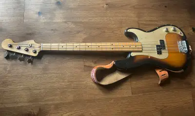 Fender 50s Roadworn Precision Bass, View more