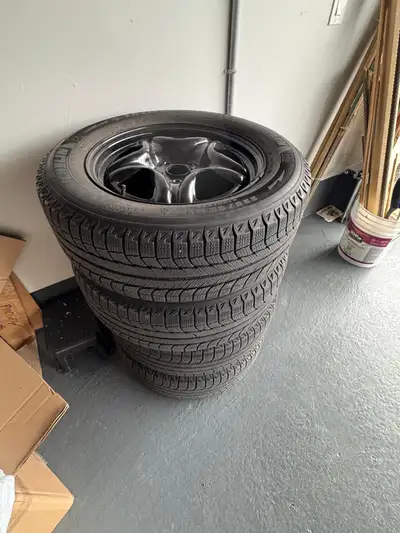 Selling a full set of 4 Michelin Latitude X-Ice winter tires, size 225/65/R17, mounted on rims. Thes...
