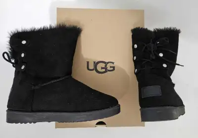 US 8, UGG boots: silver buttons, View more
