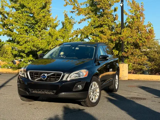 Volvo XC60 2010 –ONLY 19,000 km | Right-Hand Driv63384460719233121