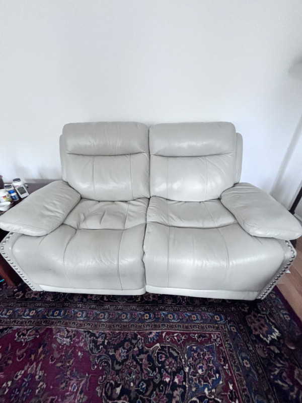High Quality Top Grain Leather Love Seat and Chair for sale in Chairs & Recliners in Oakville / Halton Region - Image 3