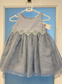 *NEW WITH TAG* Baby Gap Silk dress Size 3-6mths