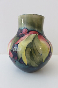 Rare Moorcroft Vase H = 5.25 inc