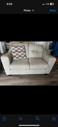 Love Seat in New Condition 