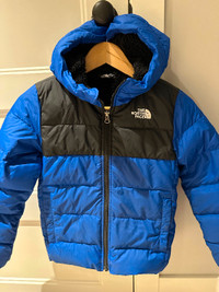 Kids Size 7/8 North Face down jacket