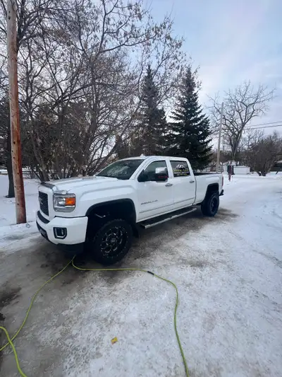 Denali 2500 for sale. It’s deleted with a ez lynk tuner. Full egr delete. Aftermarket down pipe to a...