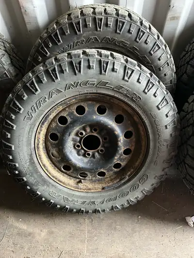 Selling a set of 275/65/r18 tires and steel rims. Came off of a Ford F-150 and still have a lot of l...