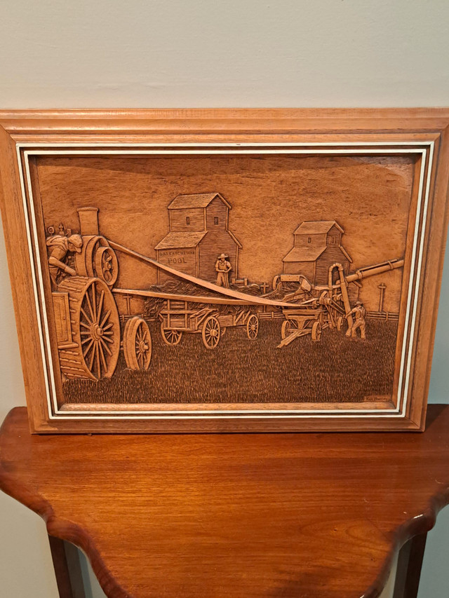 Kim Murray - Saskatchewan Pool, faux wood picture in Arts & Collectibles in Barrie