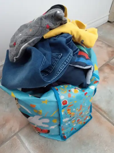 Sac de linge pour enfant (garçon) (grandeur 2-3 ans), View more