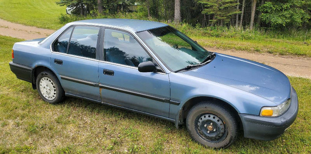1990 Honda Accord in Cars & Trucks in Edmonton - Image 4