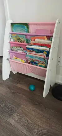 kids Book shelf