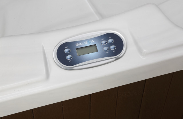 WOW! Brand New 5 Person Plug n Play Spa In Stock-Free DeliveryRF in Hot Tubs & Pools in Renfrew - Image 3