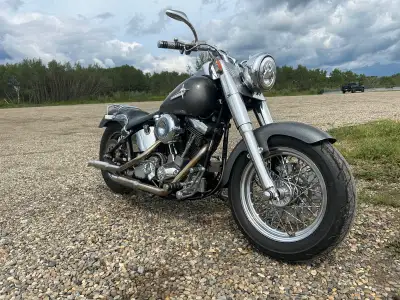 1992 Harley-Davidson Softail Custom – $12,500 Clean, classic, and ready to ride. This 1992 Harley-Da...