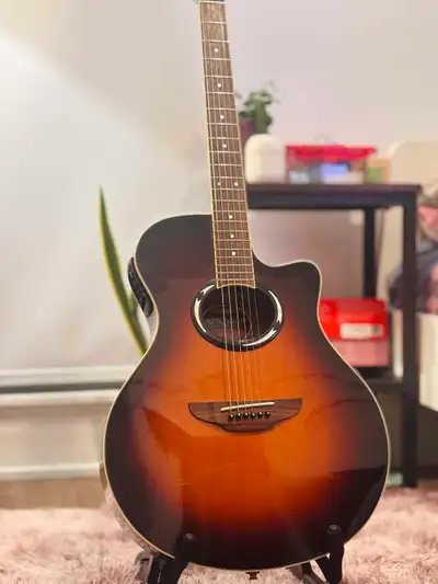 Yamaha APX500II Acoustic Electric Guitar, View more