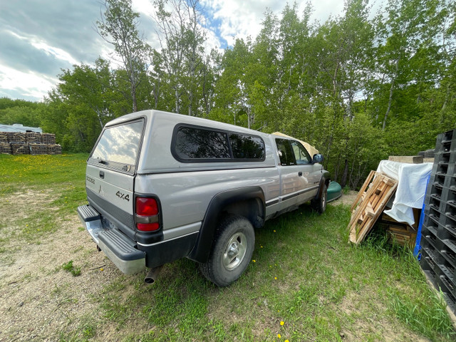 98 Dodge Ram 1500 5.9L in Cars & Trucks in Edmonton - Image 4