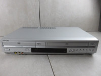 Sony DVD VCR Combo Video Player with Remote Control