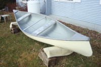15 Ft. Fiberglass canoe