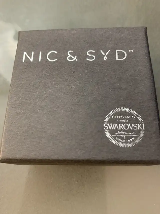 Brand New Swarovski Pink Crystal Angle Pendant with Necklace $35 in Other in Markham / York Region - Image 9