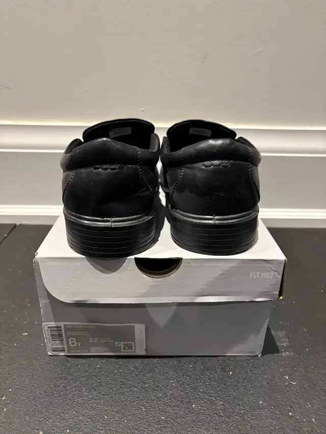 George Dress Shoes - Size 8 in Men's Shoes in City of Toronto - Image 4