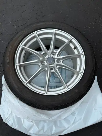 Size: 225/50R17 Set of 4 – $600 Selling a high-quality set of Toyo 94V winter tires mounted on custo...