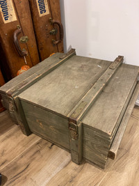 Vintage army wood box 
