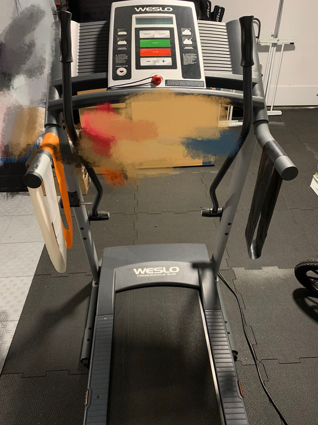Weslo Crosswalk 5.0T Treadmill in Exercise Equipment in Richmond
