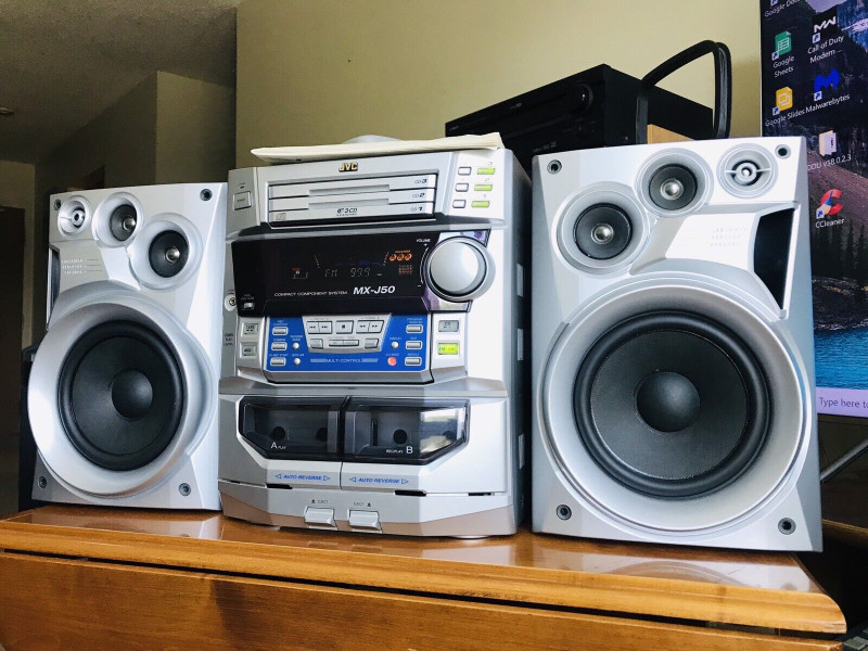 JVC MXJ50 HiFi Stereo System 3Disc CD Player w/ Remote Speakers