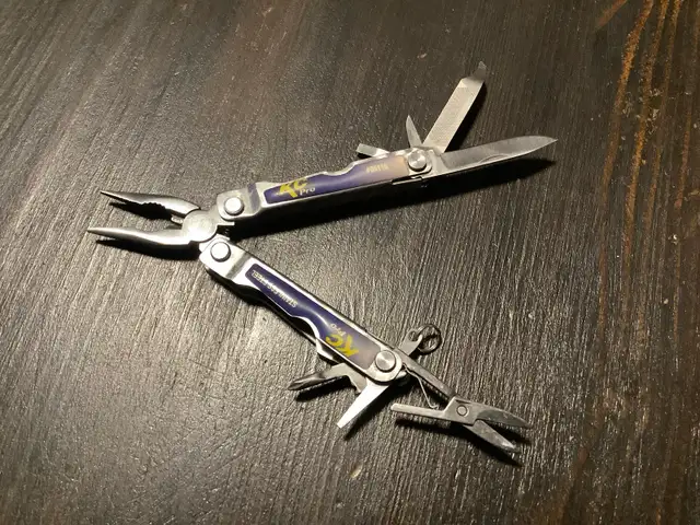 4 Multi-Tools in Hand Tools in Edmonton - Image 7