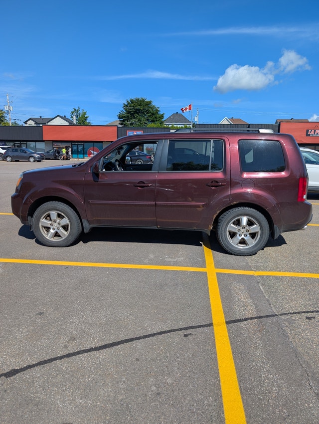 Honda Pilot EX 2011 à vendre pour pièces — photo 5