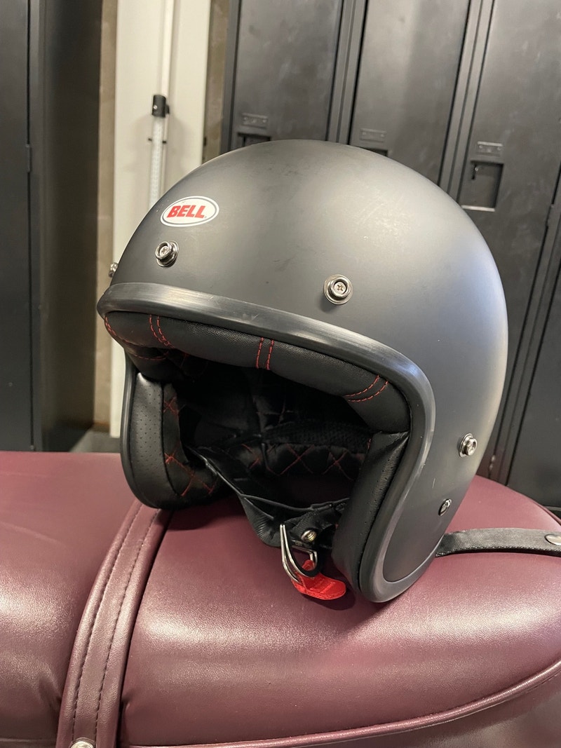 Bell motorcycle helmet Other Summerside Kijiji
