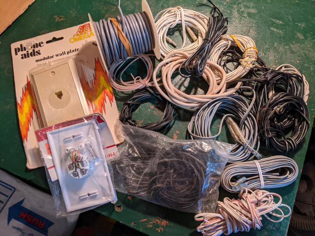 2 BOXES COAXIAL , RCA SPEAKER, TELEPHONE, HMDI & COMPUTER CORDS in General Electronics in Annapolis Valley - Image 2