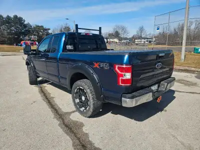 6 ft 8 inch box with full liner Clean Carfax Excellent Condition KO2 TIRES 33 INCH 14 INCH WIDE Full...