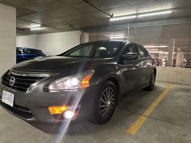 Nissan Altima 2015 S, 2.5 in Cars & Trucks in Delta/Surrey/Langley - Image 2