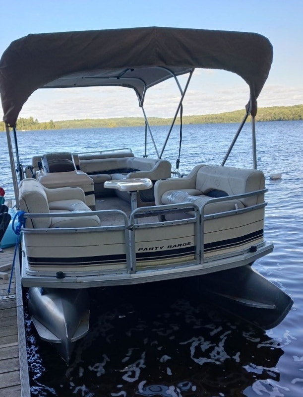 Pontoon Boat Powerboats & Motorboats Renfrew Kijiji