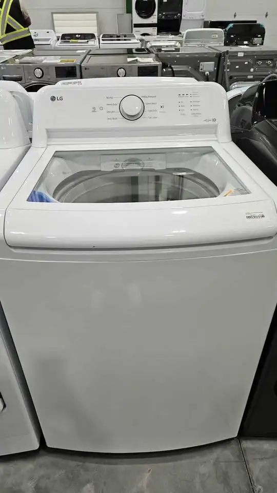ECONOPLUS!  LG Washer and Dryer Set White  FOR ONLY $1349.99 in Washers & Dryers in Dartmouth - Image 2