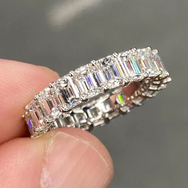 Silver and Moissanite Eternity ring in Jewellery & Watches in Edmonton - Image 3